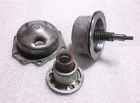 servo assy rear  w  out cover used  4l80e Automatic transmission